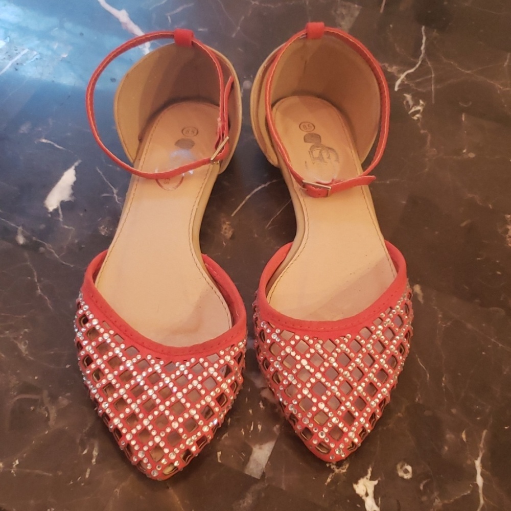 Adorable rhinestone flats